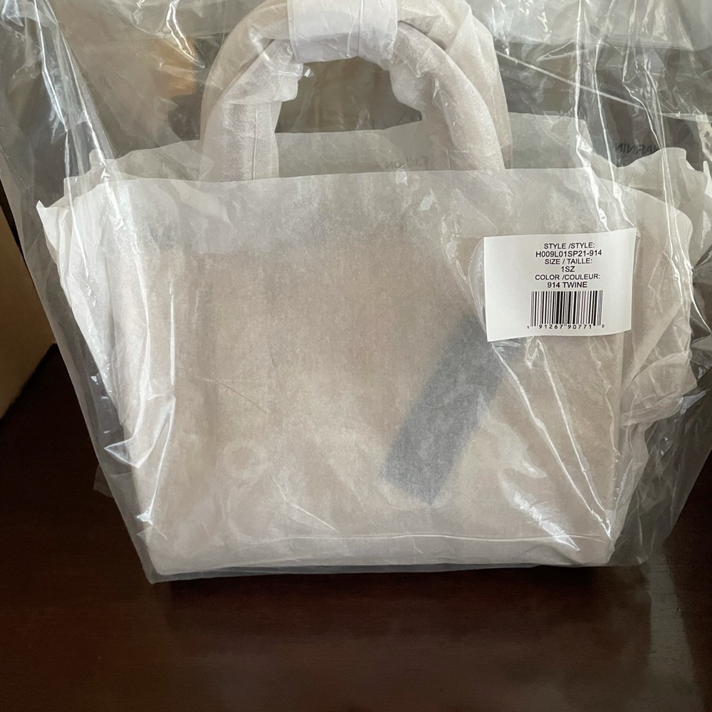 Marc Jacobs - Women's Mini Leather Tote Bag in TWINE (NWT) Brand New Never Worn